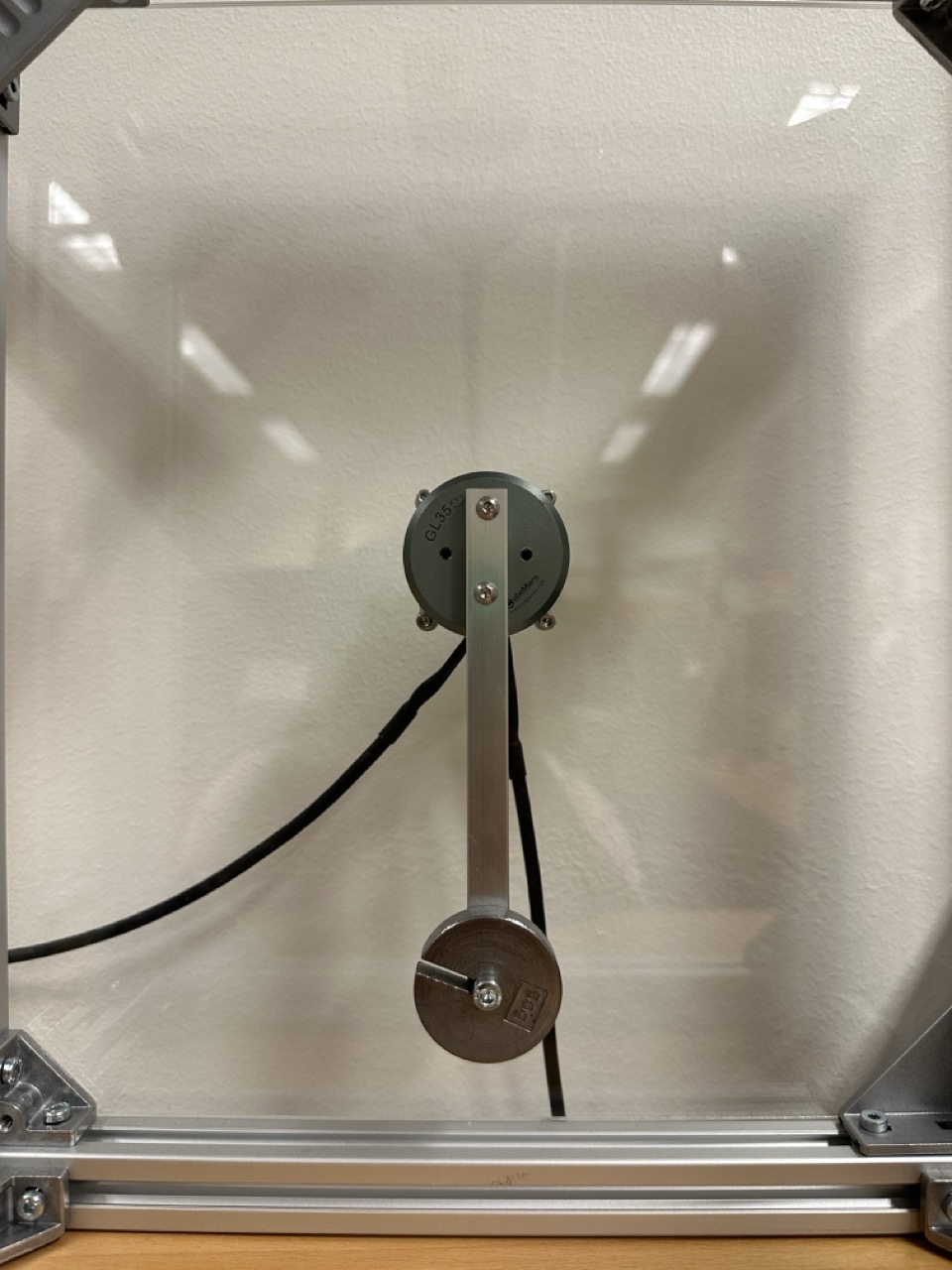 Simple pendulum hardware